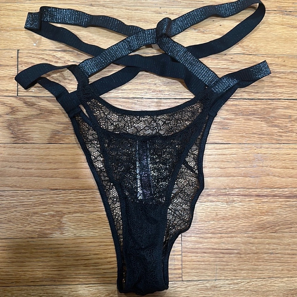 Victoria’s Secret Cheeky